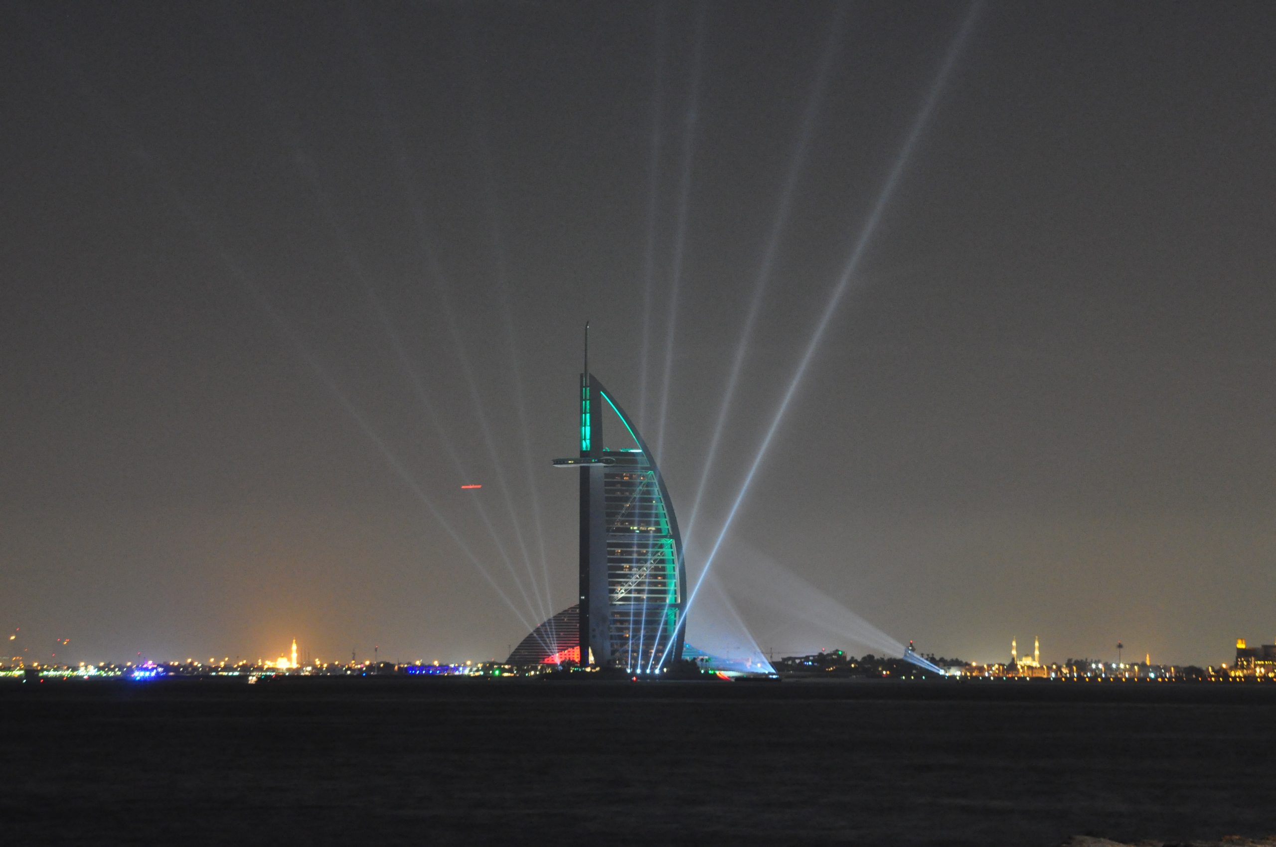 Dubai – Travel Guide + Itinerary